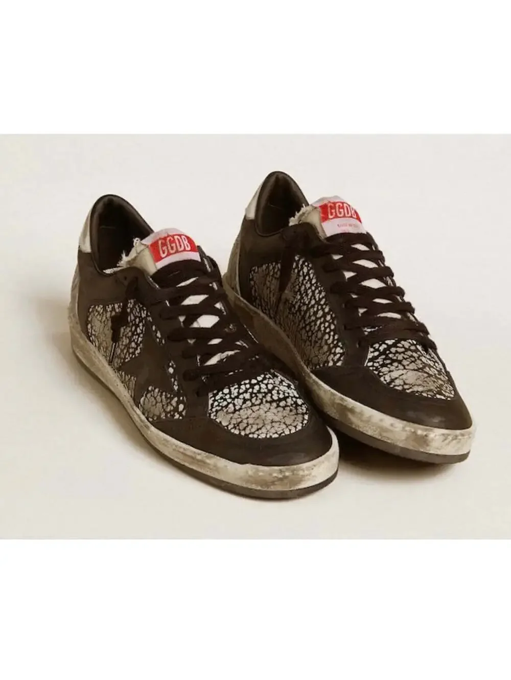 Golden Goose Ball Star Sneakers(PLEASE REQUEST YOUR SIZE BEFORE PURCHASING)